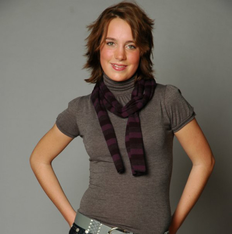Real women | Romy | Bullet Models