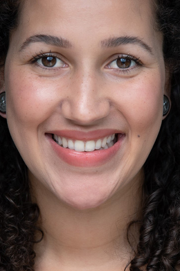 Characteristic women Melanie