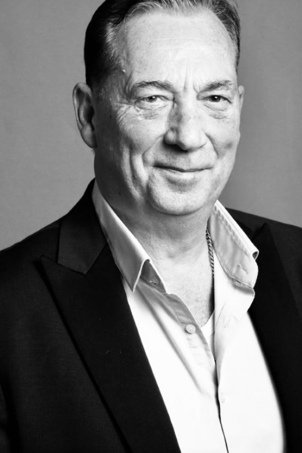 Characteristic men Dicky