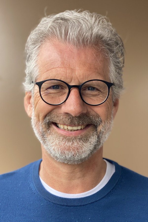 Characteristic men Bob