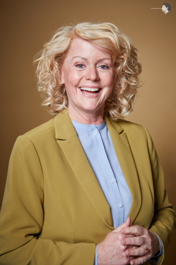 Characteristic women Yvonne