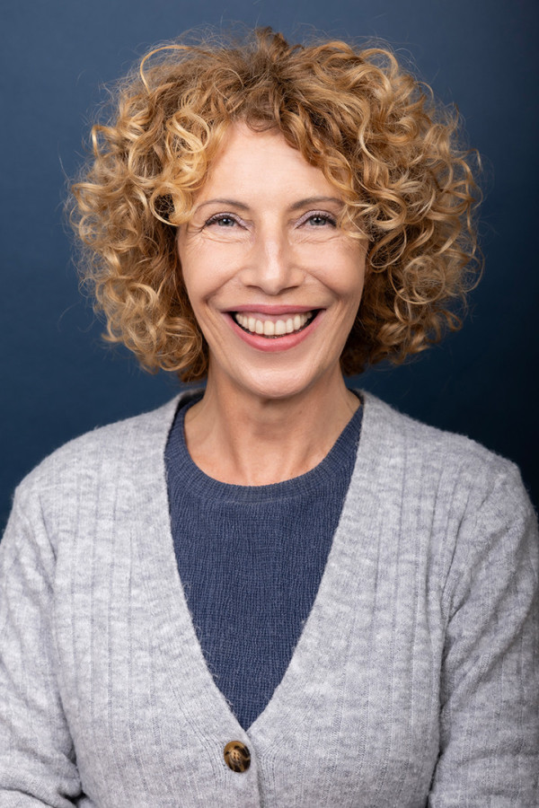 Pro-actors women Angela