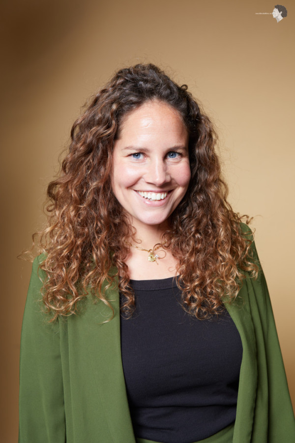 Pro-actors women Brecht