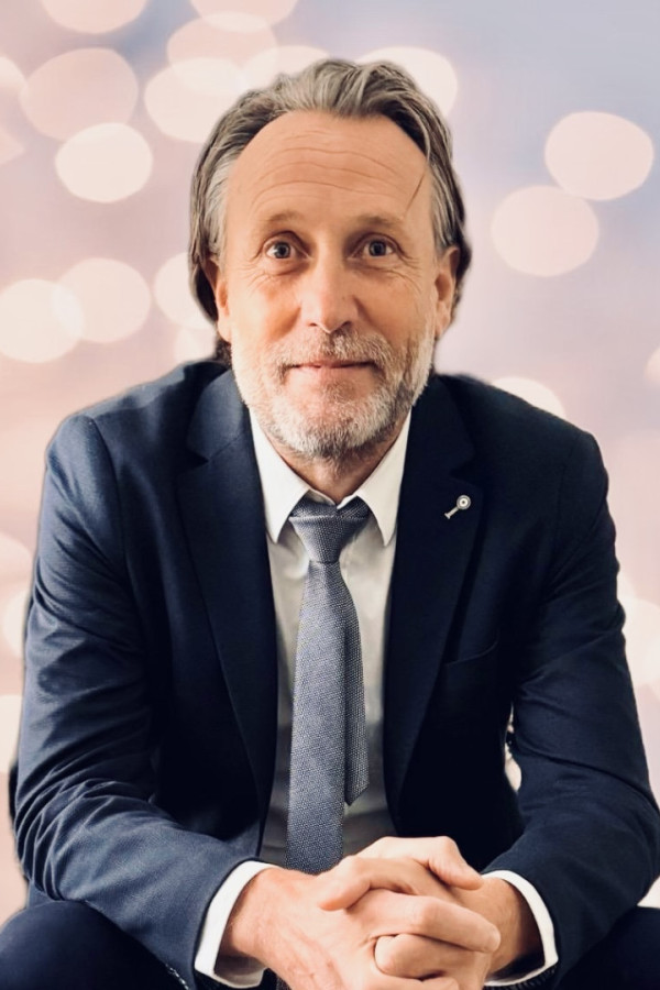 Characteristic men Wouter