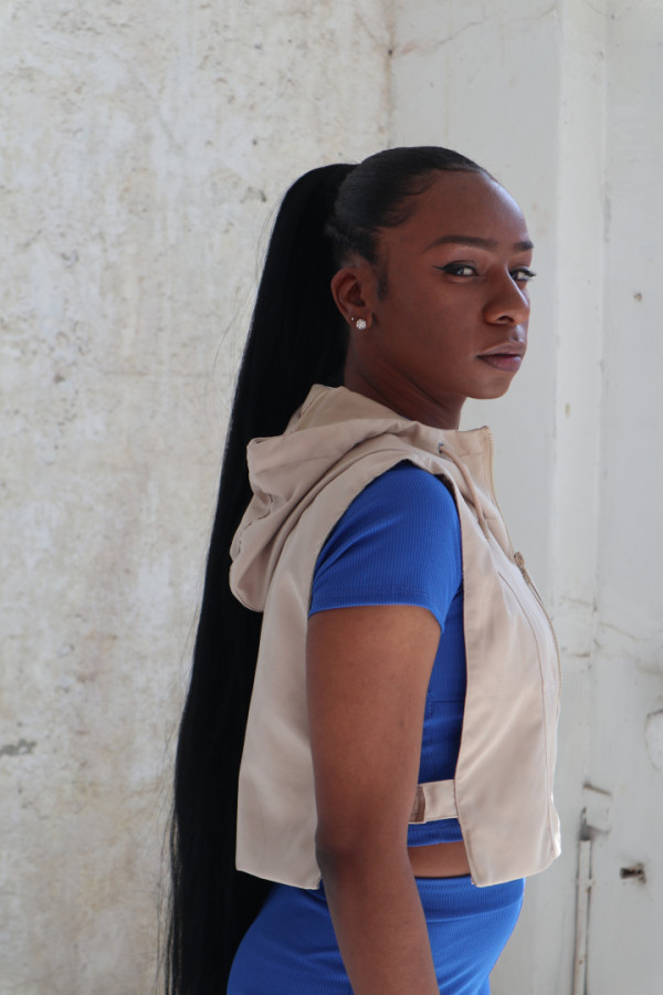 Pro-dance women Sue-Ella