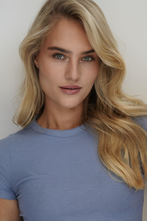 Influencers Women Sophie