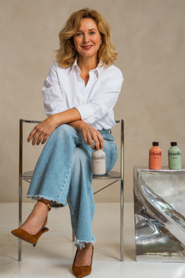 Pro-models women Majella