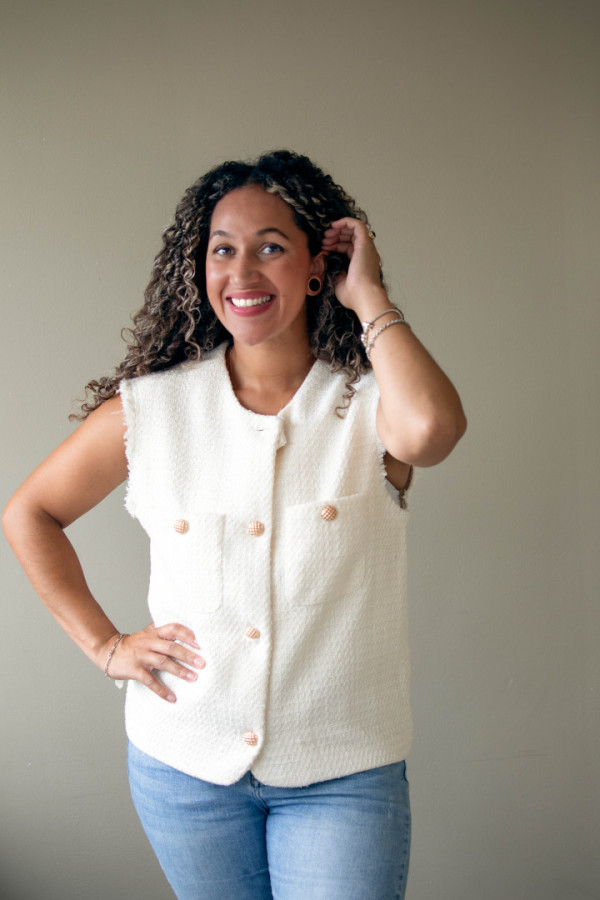 Characteristic women Melanie