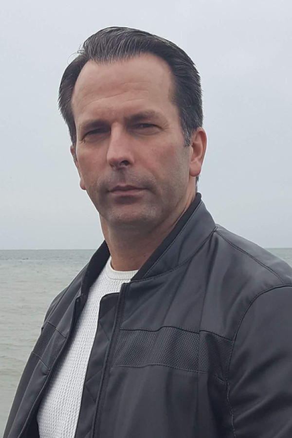 Characteristic men Maurice