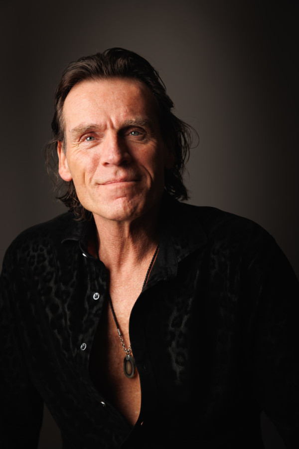 Characteristic men Menno