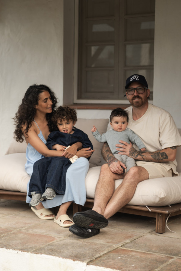 Pro-models women Donnya