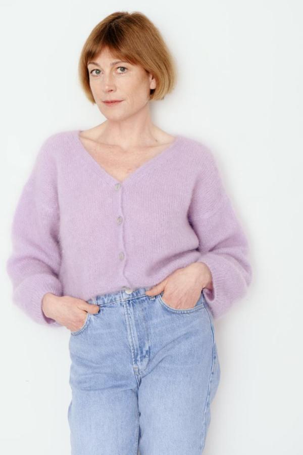 Characteristic women Lin