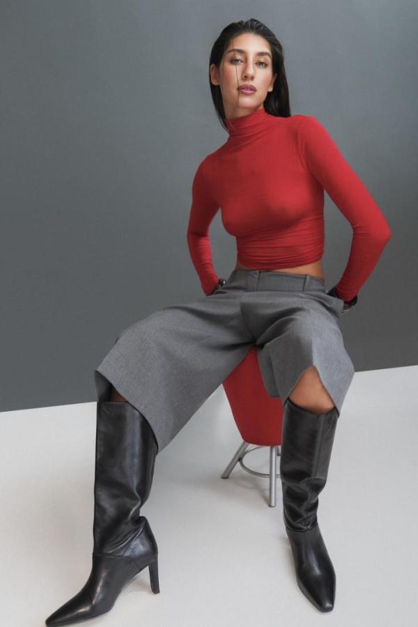 Pro-models women Lisa