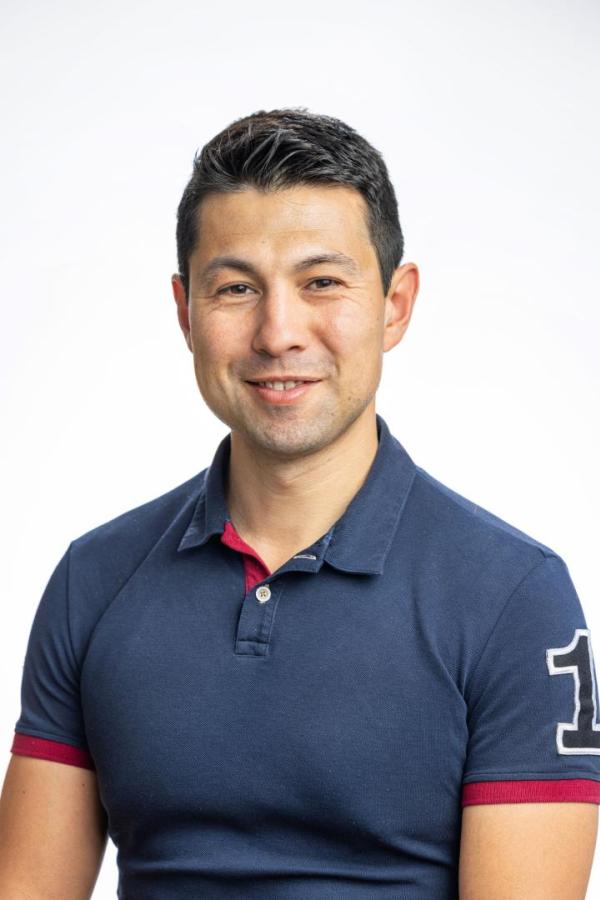 Men Yair
