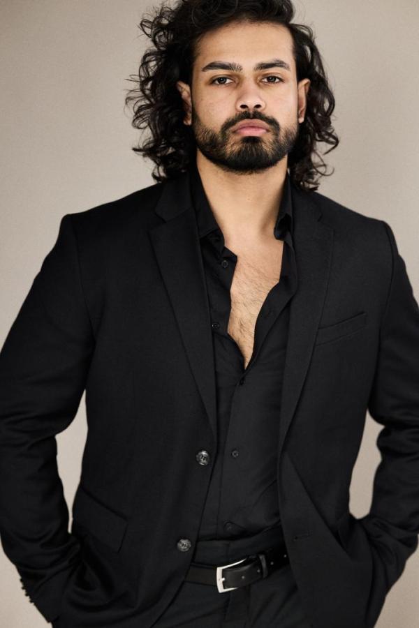 Pro-actors men Donnavon
