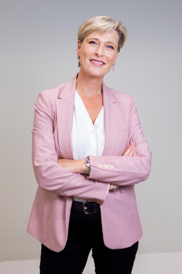 Women Angela