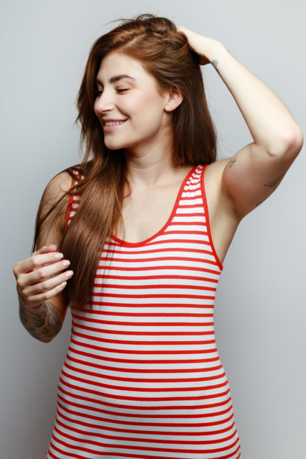 Women Ilse Lyan