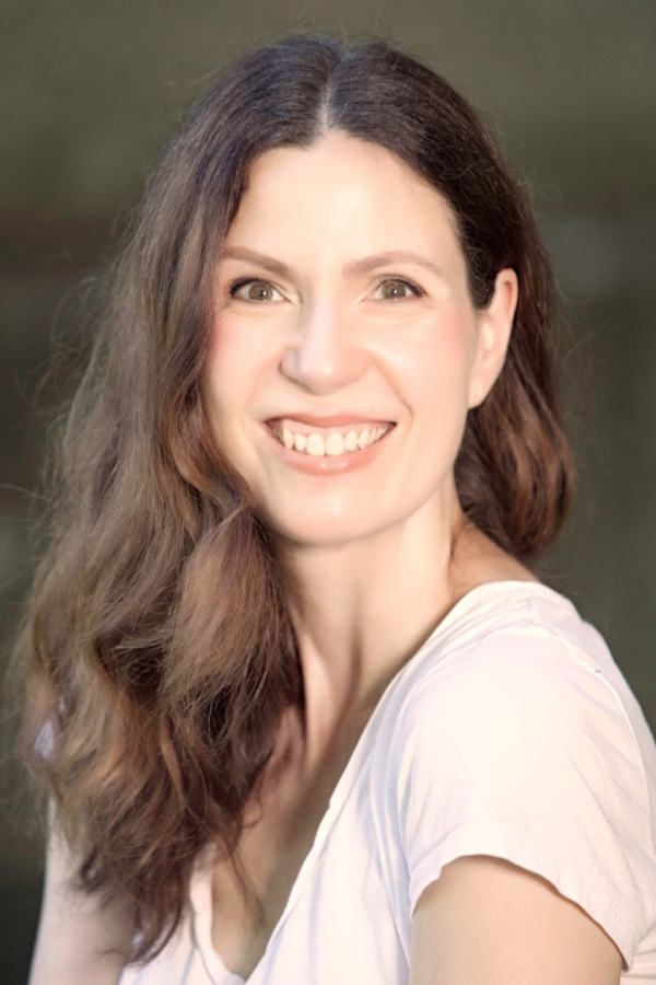 Women Tanja