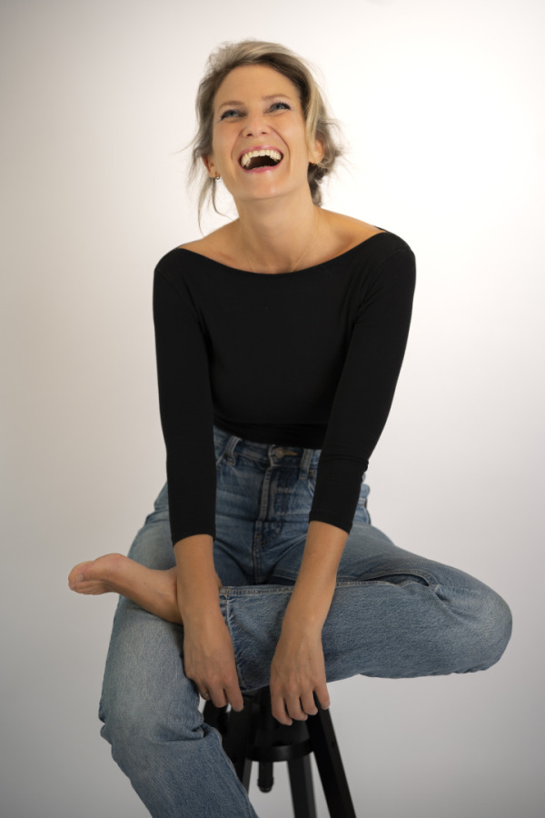 Characteristic women Noortje