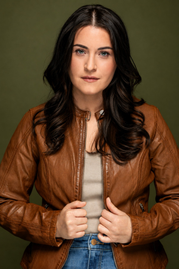 Women Nicole