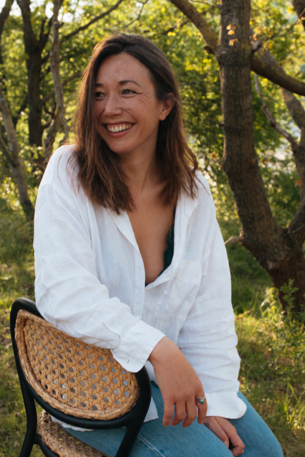 Women Yasmine
