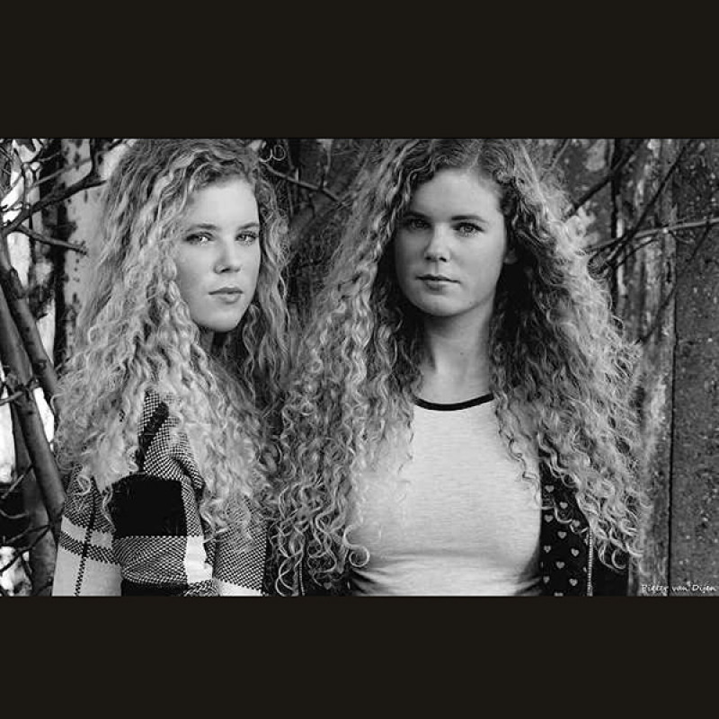 Women | Romy | Bullet Models